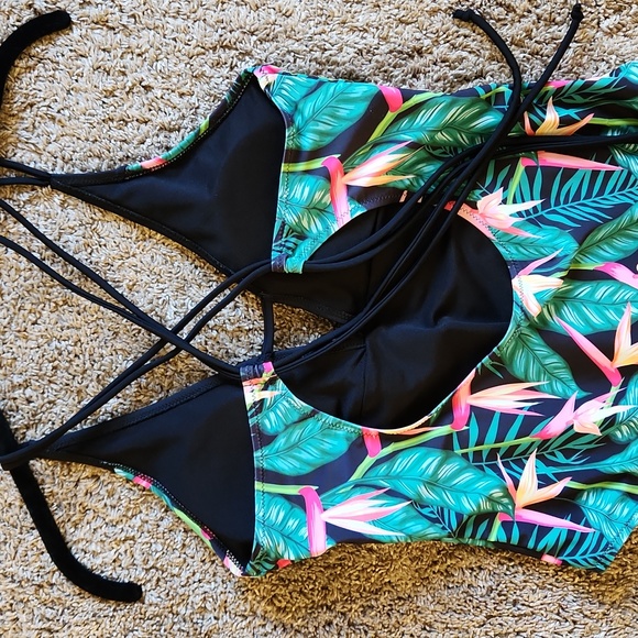 Tropical Monokinis 2 for 1 - Picture 9 of 10